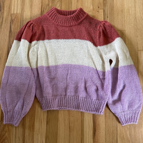 Gianni Bini cropped striped sweater with slight puff at shoulder Mock turtleneck - Picture 6 of 10